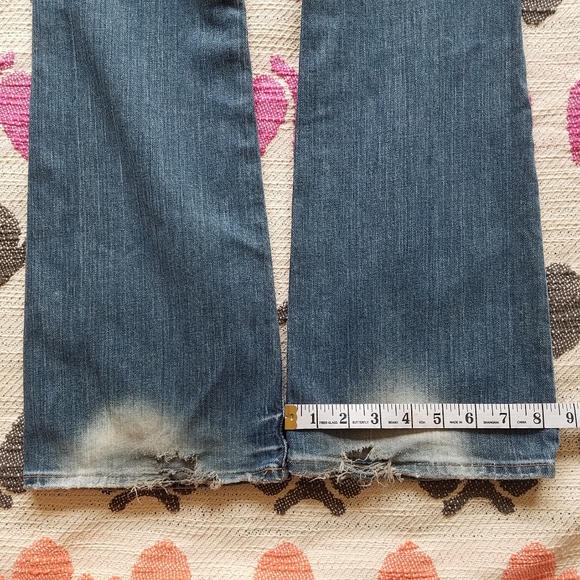 Gap Regular Flare Jeans - Picture 5 of 9